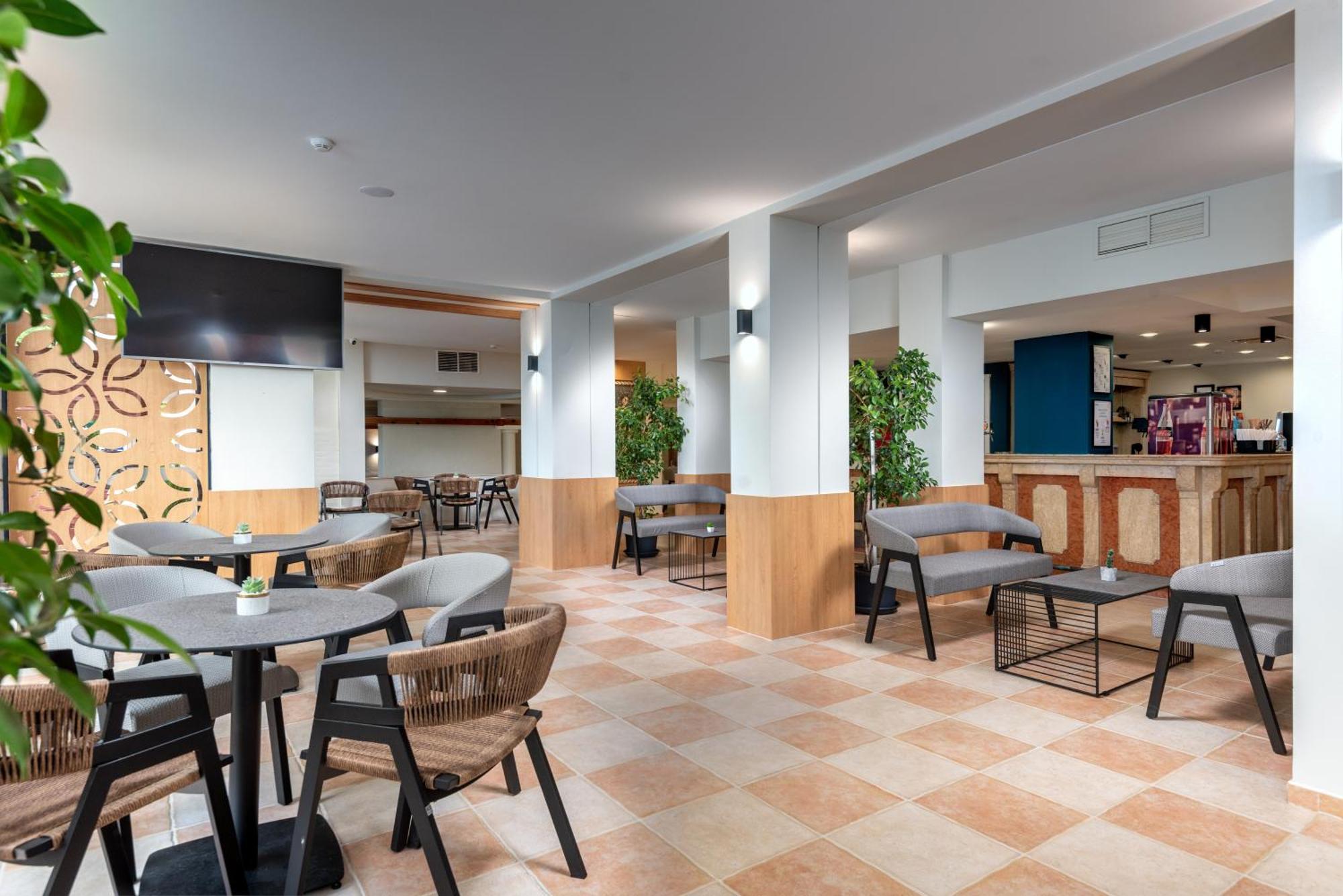 Готель Sentido Bellevue 4*